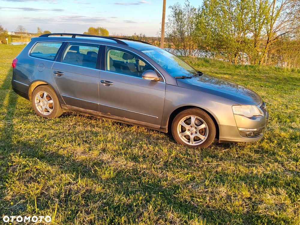 Volkswagen Passat 2.0 TDI Trendline - 1