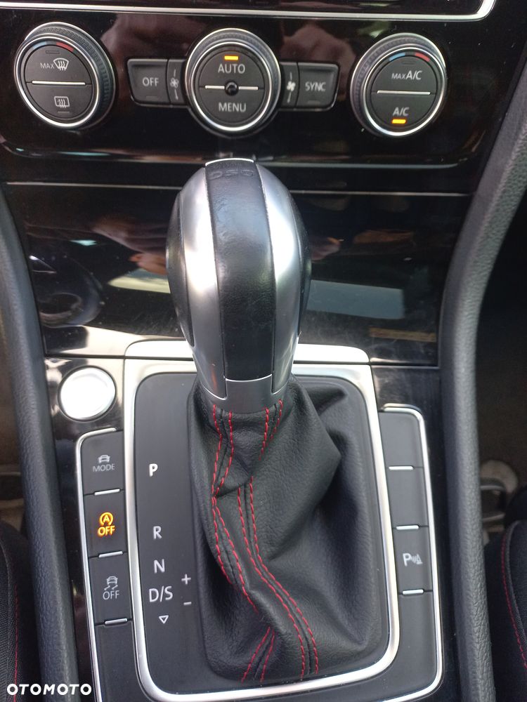 Volkswagen Golf VII 2.0 TSI BMT GTI Performance DSG - 15