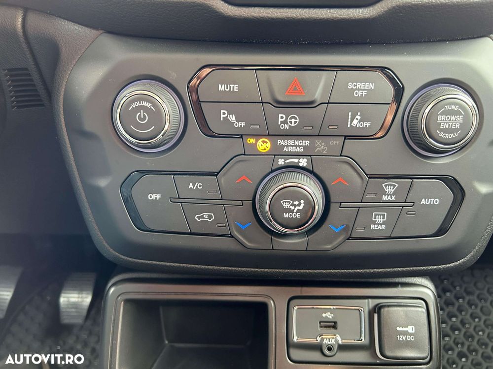 Jeep Renegade 1.0 Turbo 4x2 M6 Limited - 17