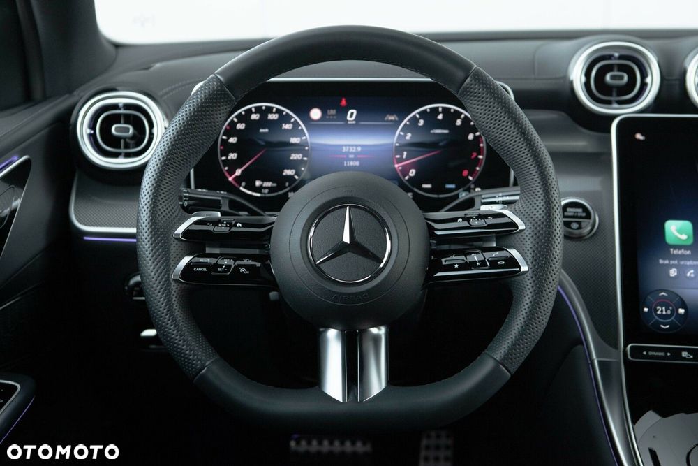 Mercedes-Benz GLC - 24