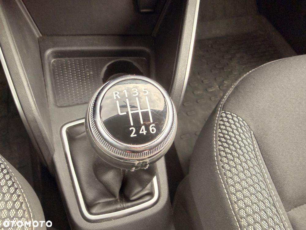 Dacia Duster 1.6 SCe Urban Explorer S&S - 16