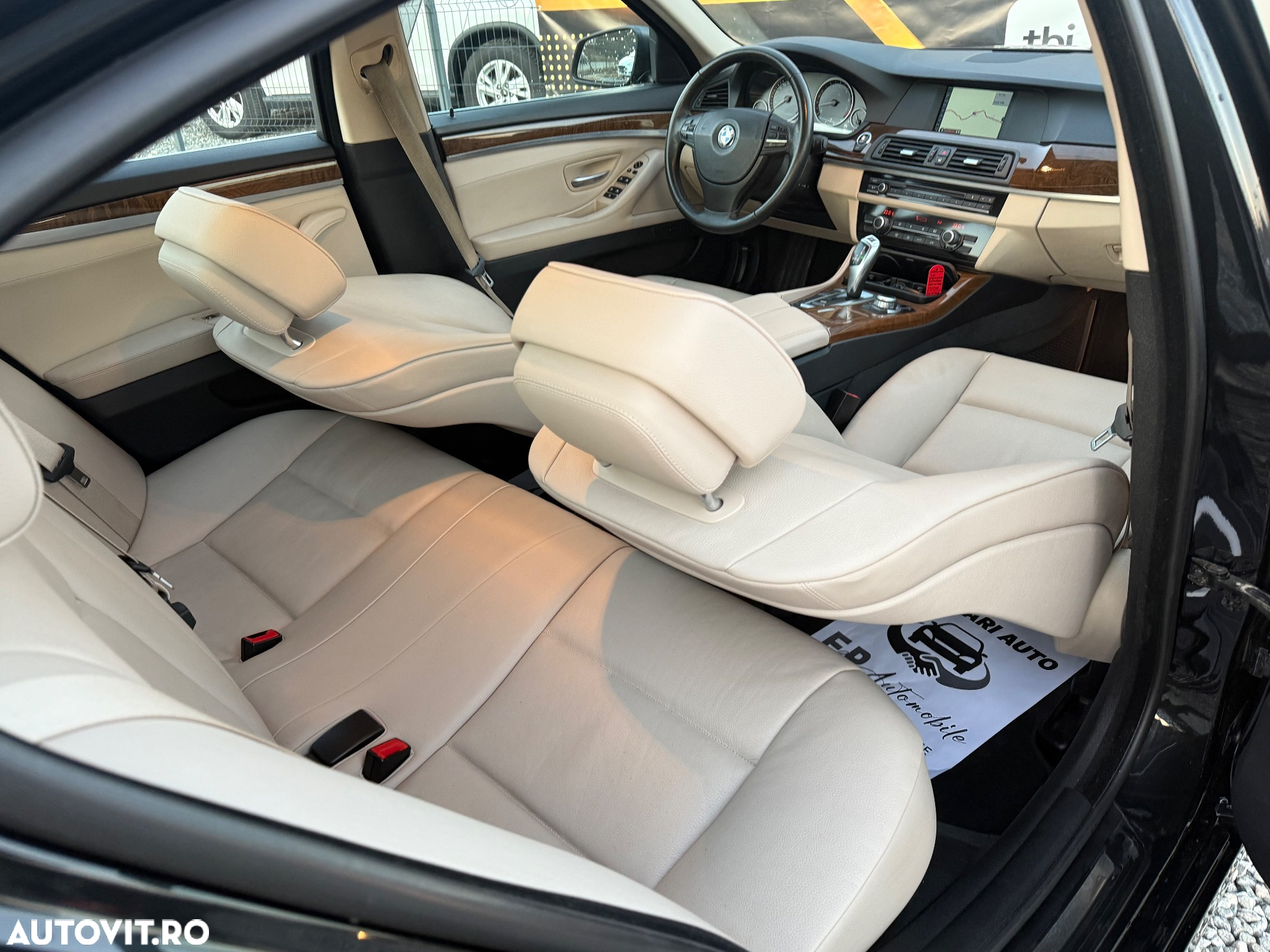 BMW Seria 5 520i Aut. Modern Line - 7