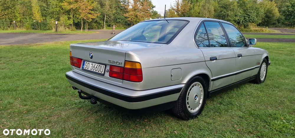 BMW Seria 5 520i - 21