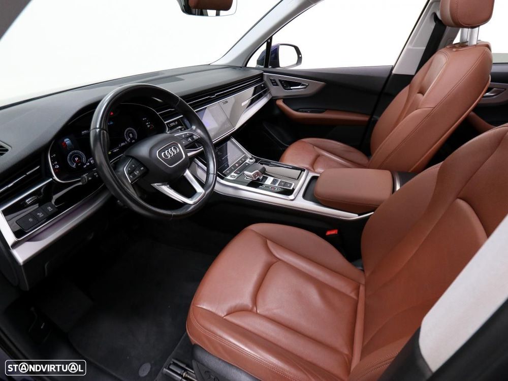 Audi Q7 55 TFSIe quattro S line Tiptronic - 8