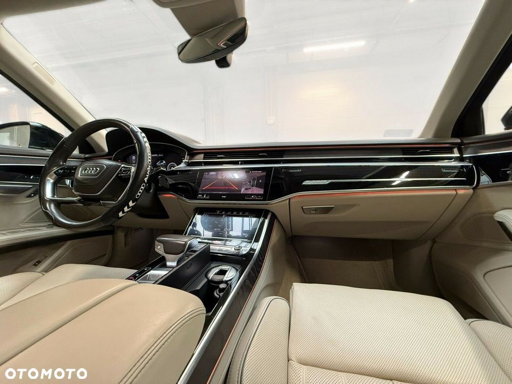 Audi A8 - 36