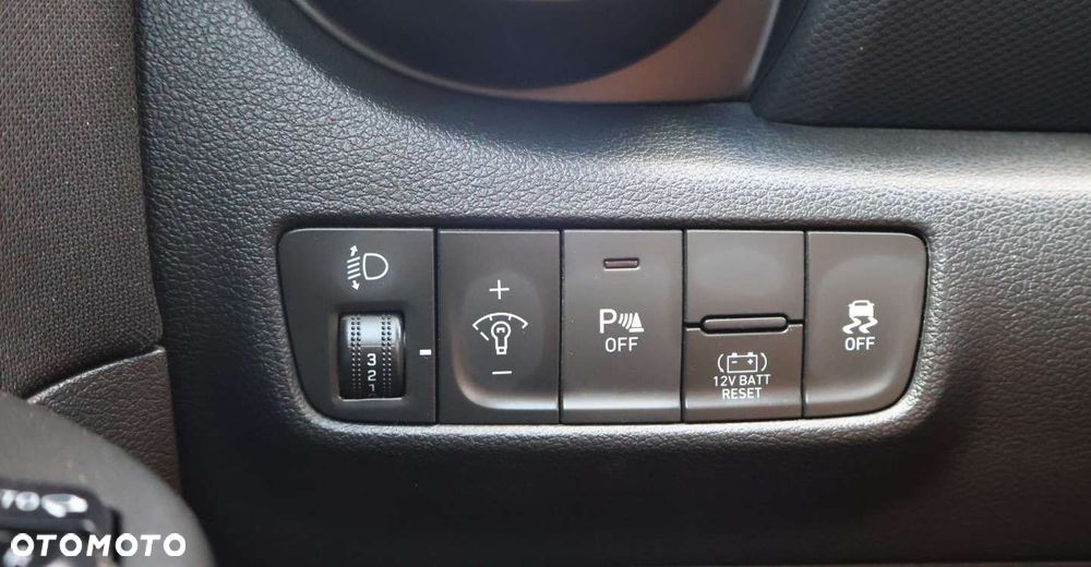 Hyundai Kona - 24