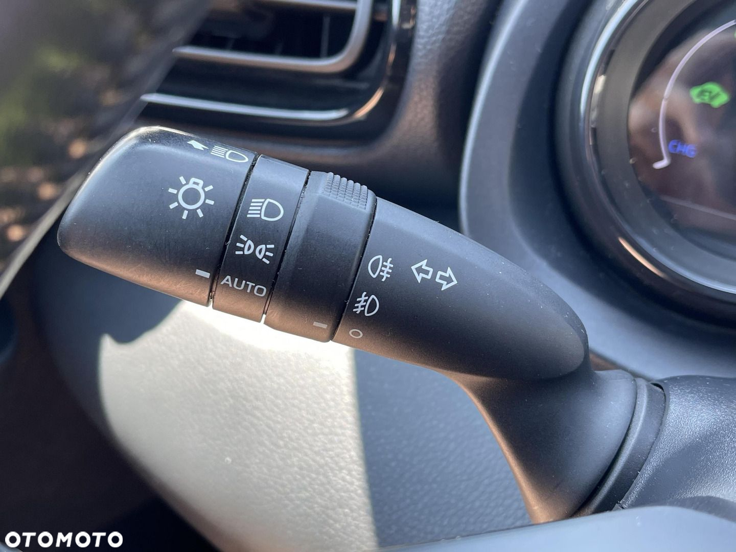 Toyota Yaris - 16