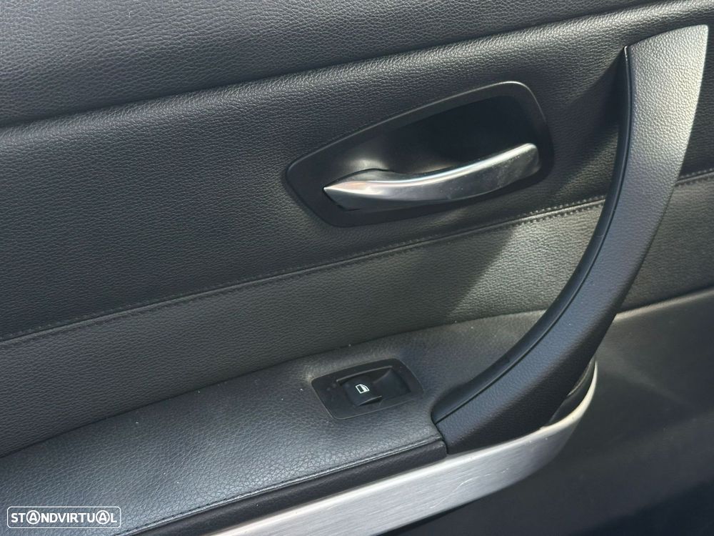 BMW 320 d Navigation - 9