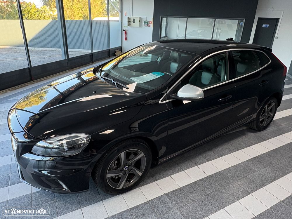 Volvo V40 2.0 D2 R-Design Momentum - 7