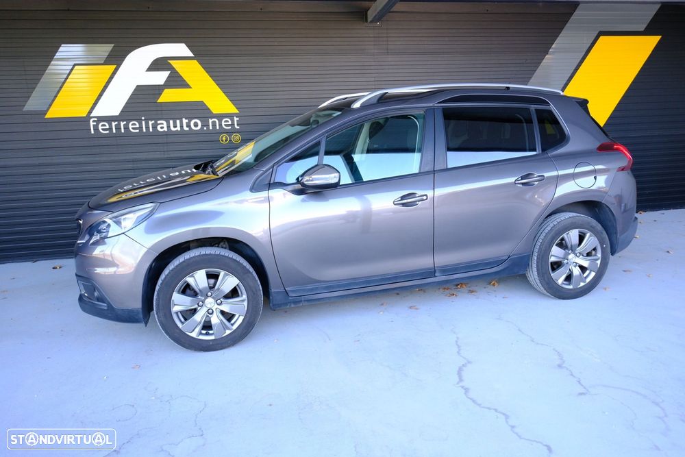 Peugeot 2008 1.2 PureTech Style - 5