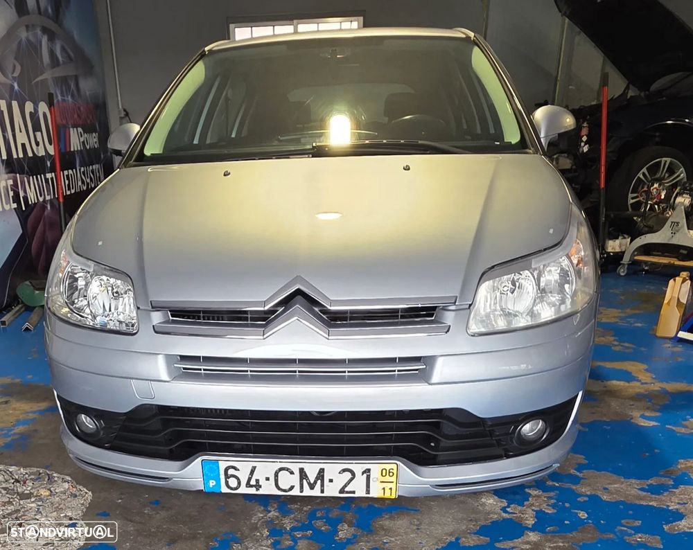 Citroën C4 1.6 HDi VTR Pack - 1
