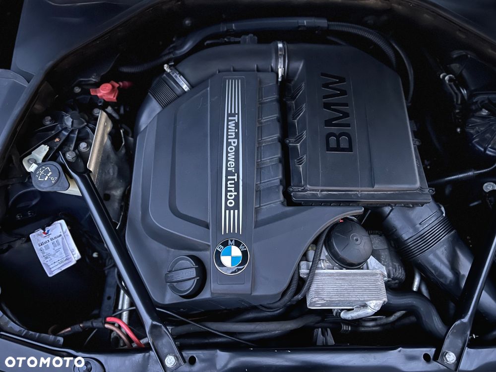 BMW Seria 5 535i xDrive - 39