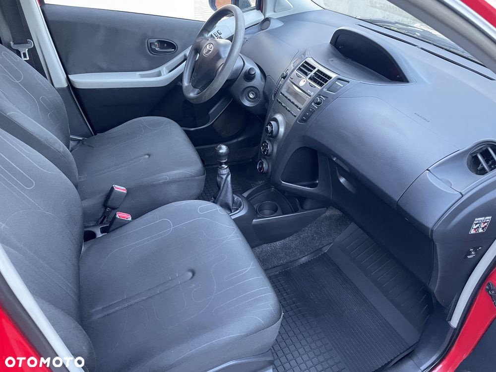 Toyota Yaris 1.33 VVT-i Life - 16