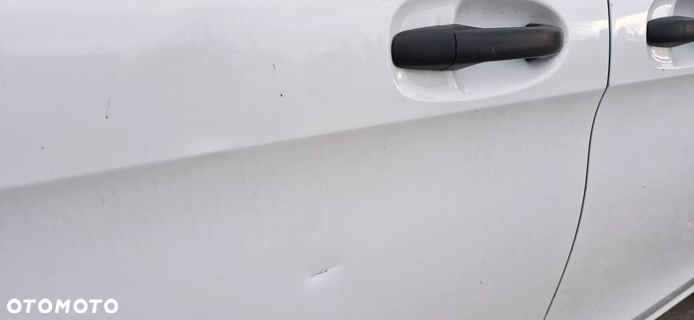 Mercedes-Benz Vito - 12