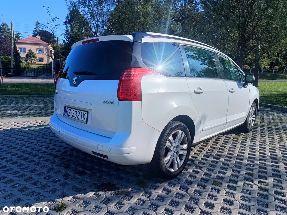 Peugeot 5008 HDI FAP 165 Automatik Premium - 7