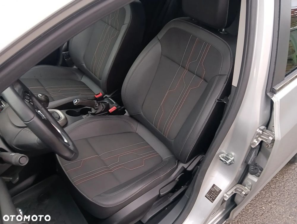Opel Astra 1.4 Turbo Sports Tourer - 38