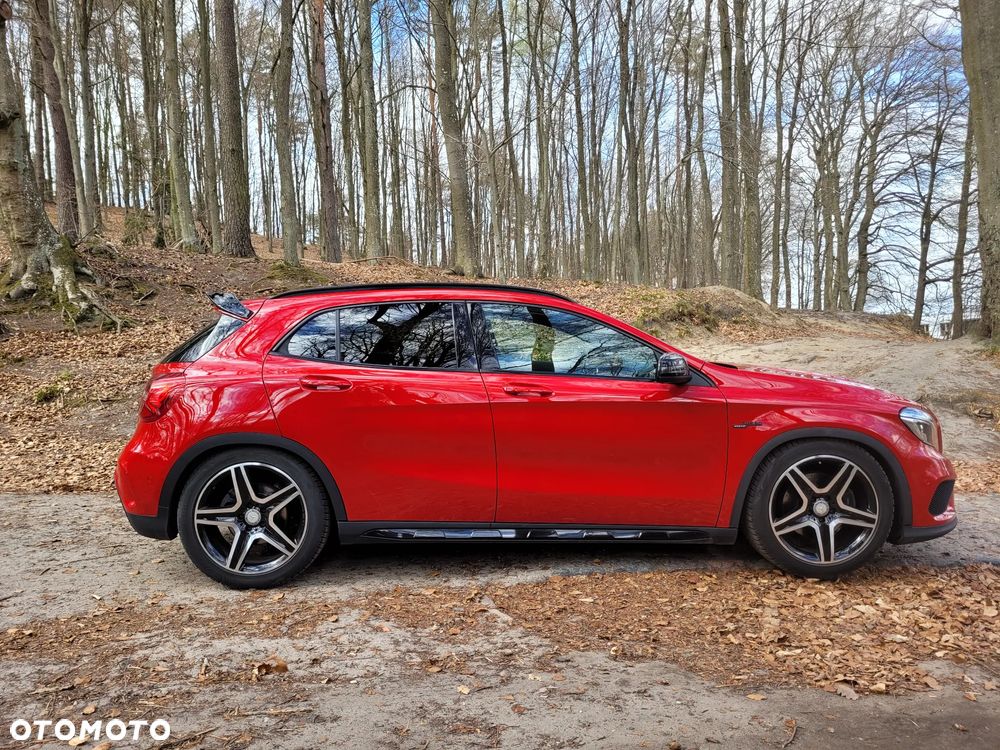 Mercedes-Benz GLA 250 4-Matic AMG Line - 5