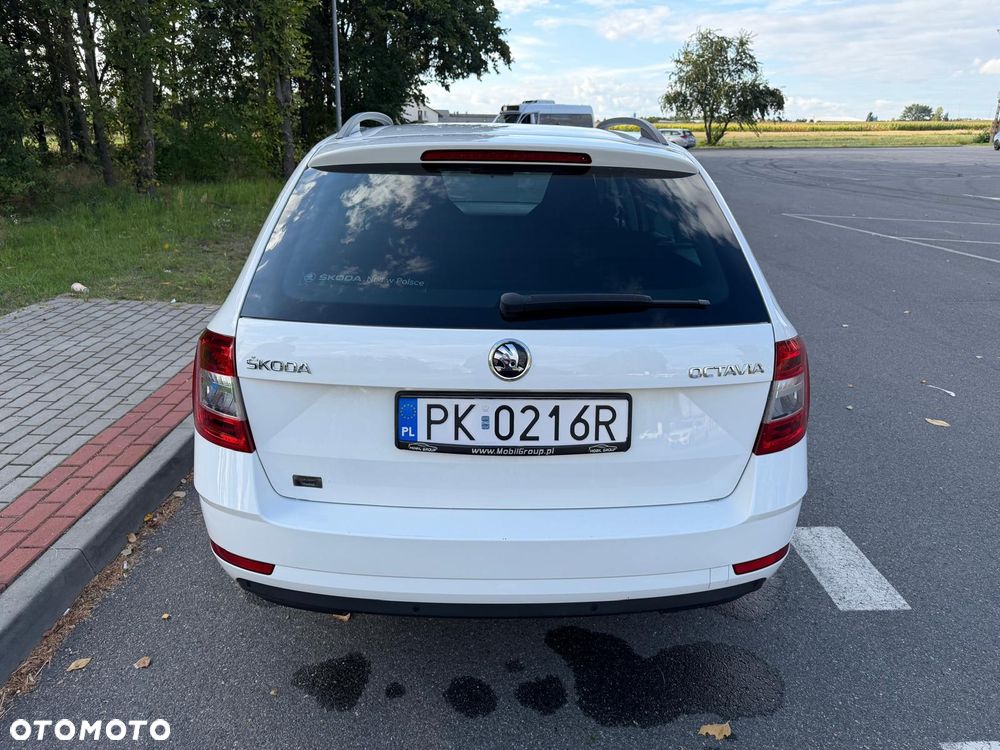 Skoda Octavia 1.6 TDI Ambition - 6