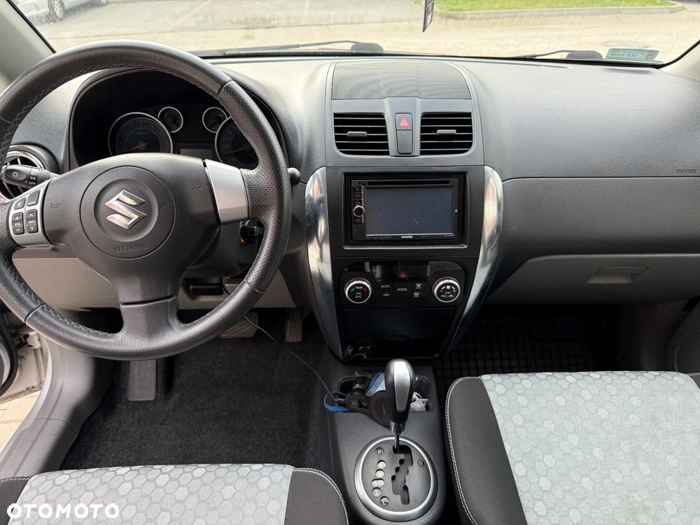 Suzuki SX4 - 13