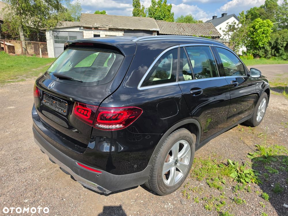 Mercedes-Benz GLC 220 d 4Matic 9G-TRONIC - 5