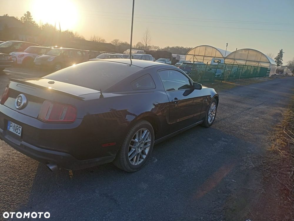 Ford Mustang 3.7 V6 - 14