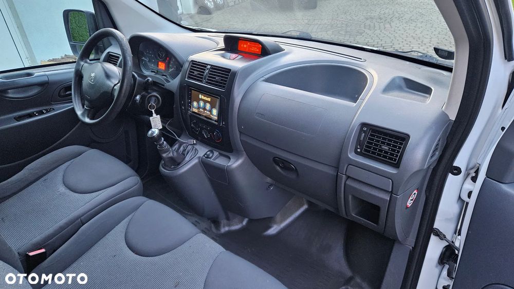 Peugeot Expert 2,0HDI 163KM L2 Długi 2016Rok Klima Webasto Kamera Nawigacja Hak Super Stan - 26