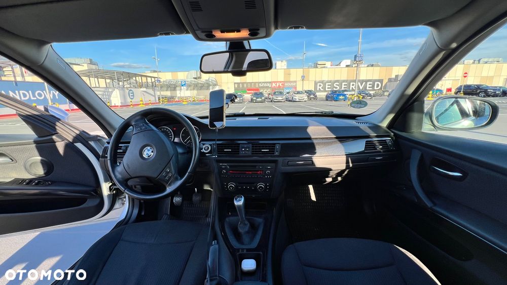 BMW Seria 3 320d - 14