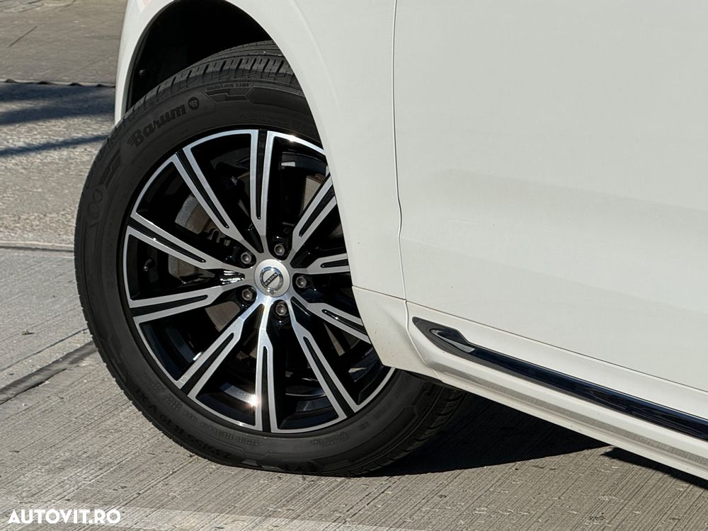 Volvo XC 60 D4 AWD Geartronic Inscription - 23