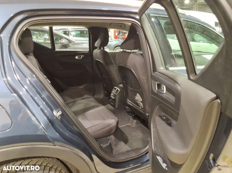 VOLVO XC40 2020 — imagine 9
