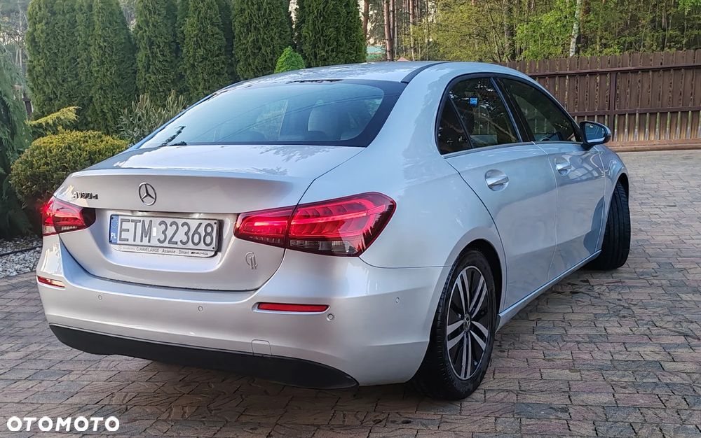 Mercedes-Benz Klasa A 180 d Progressive 7G-DCT - 9