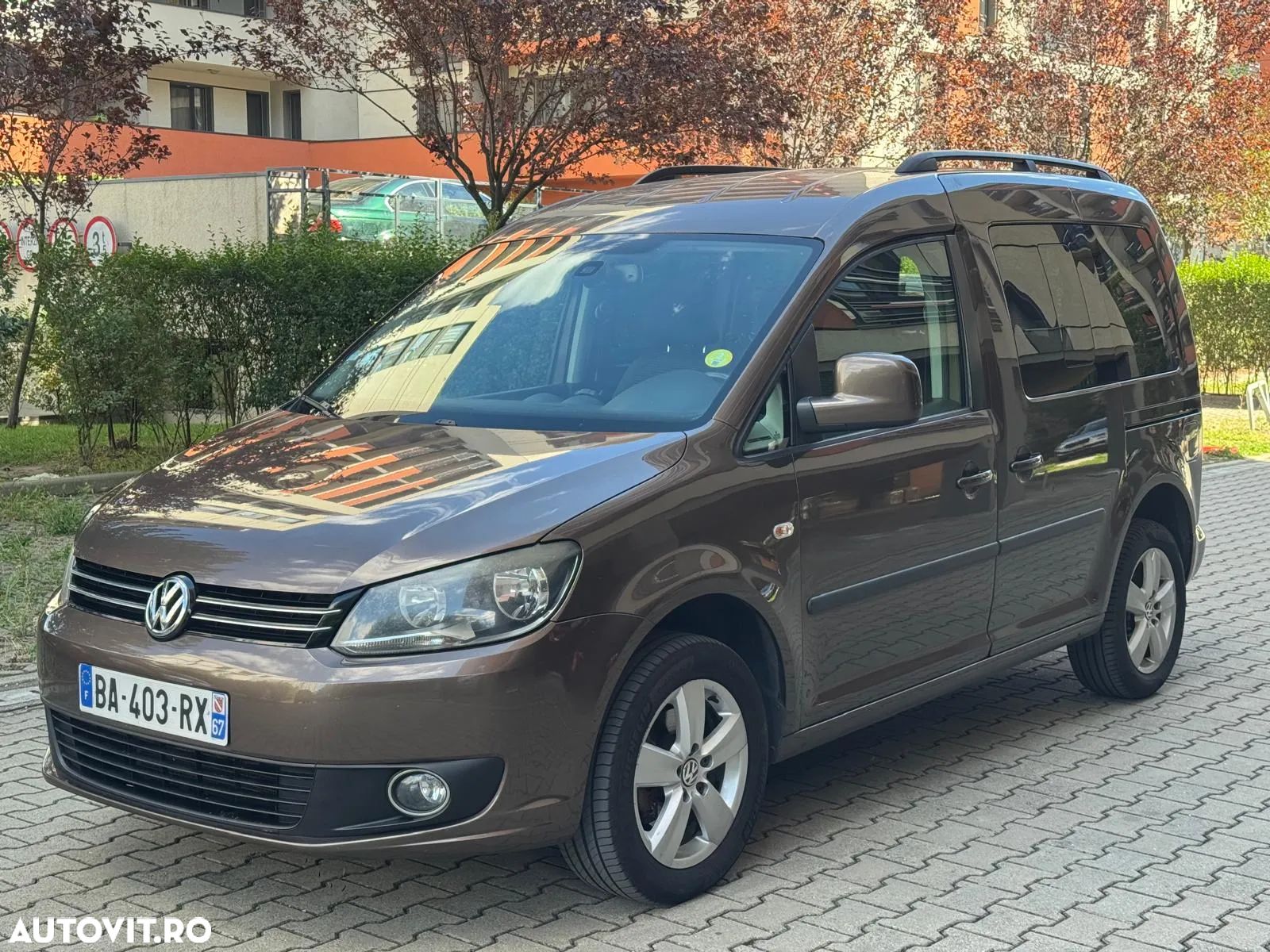 Volkswagen Caddy Maxi 1.6 TDI BlueMotion Comfortline - 1
