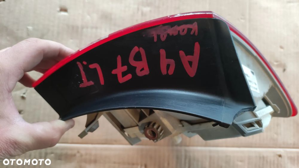 Lewa tylna lampa Audi A4 B7 kombi - 2