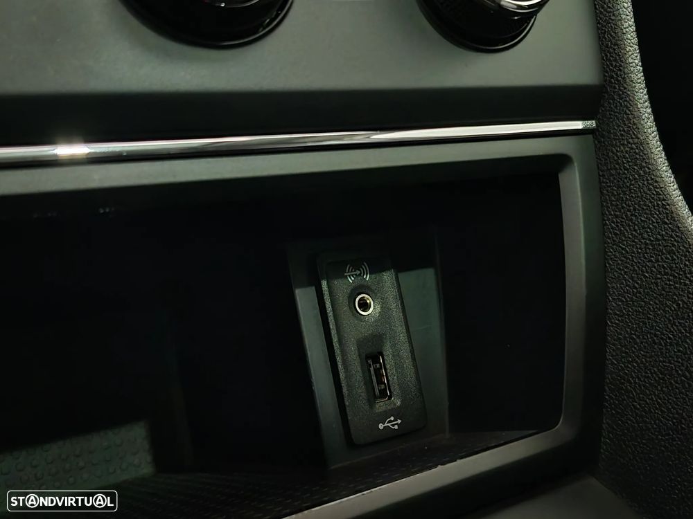 SEAT Leon 1.6 TDI Style Ecomotive - 24