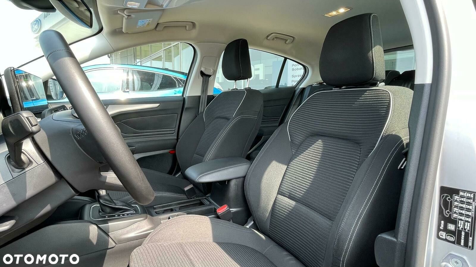 Ford Focus - 15