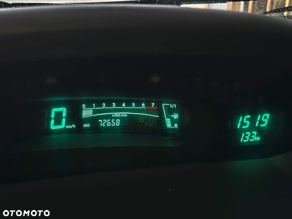 Toyota Yaris 1.3 Luna A/C - 8