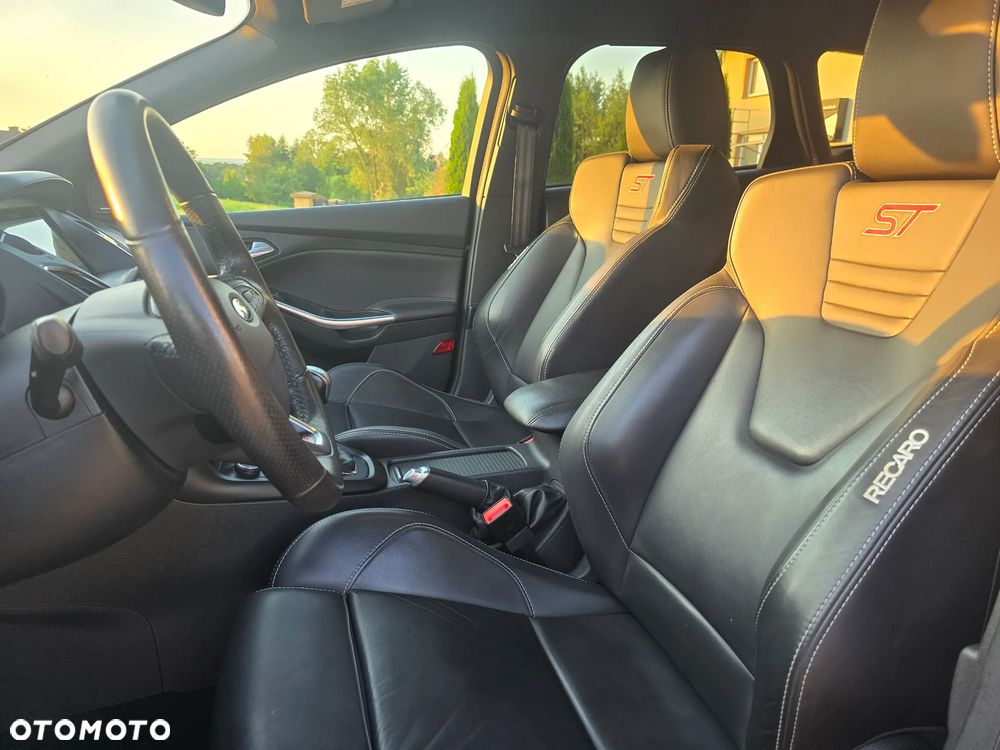 Ford Focus - 20