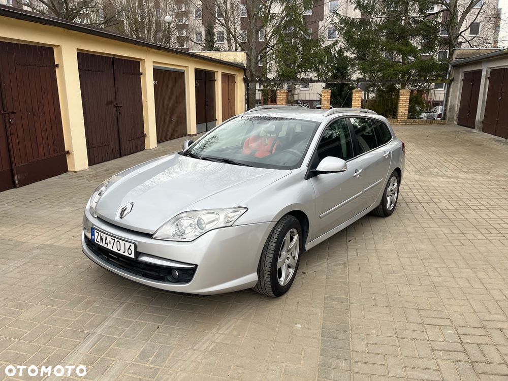 Renault Laguna - 1