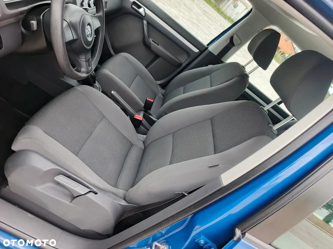 Volkswagen Touran 1.6 TDI DPF BlueMotion Technology Comfortline - 8