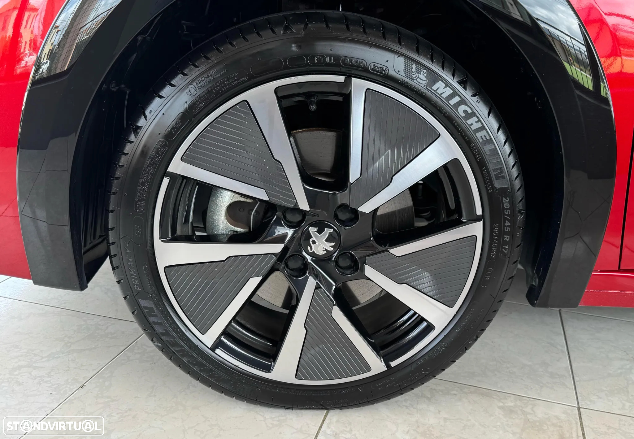 Peugeot e-208 50 kWh GT - 4