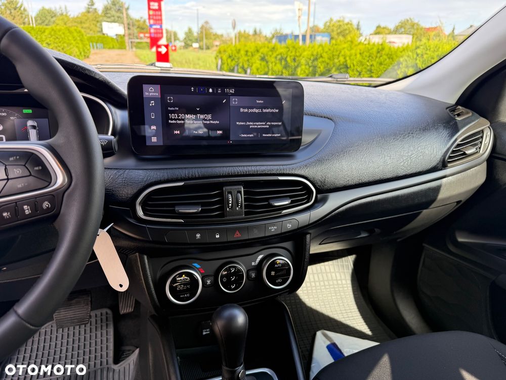 Fiat Tipo Kombi 1.5 GSE Hybrid Cross - 16