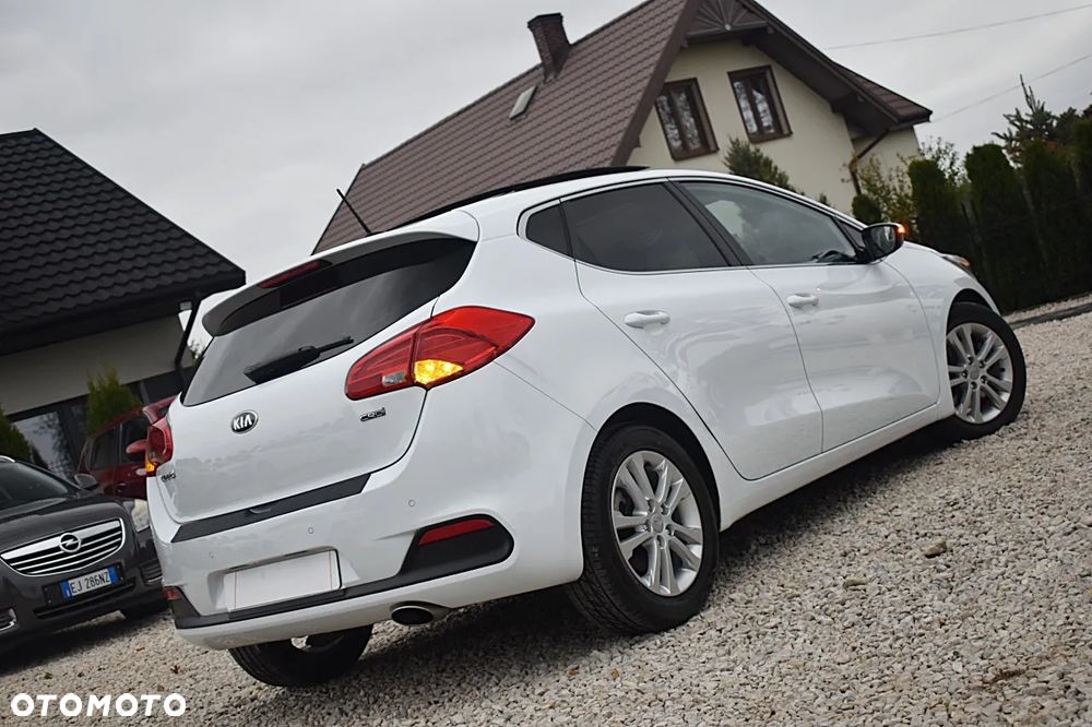 Kia Ceed Cee'd 1.6 CRDi S - 34
