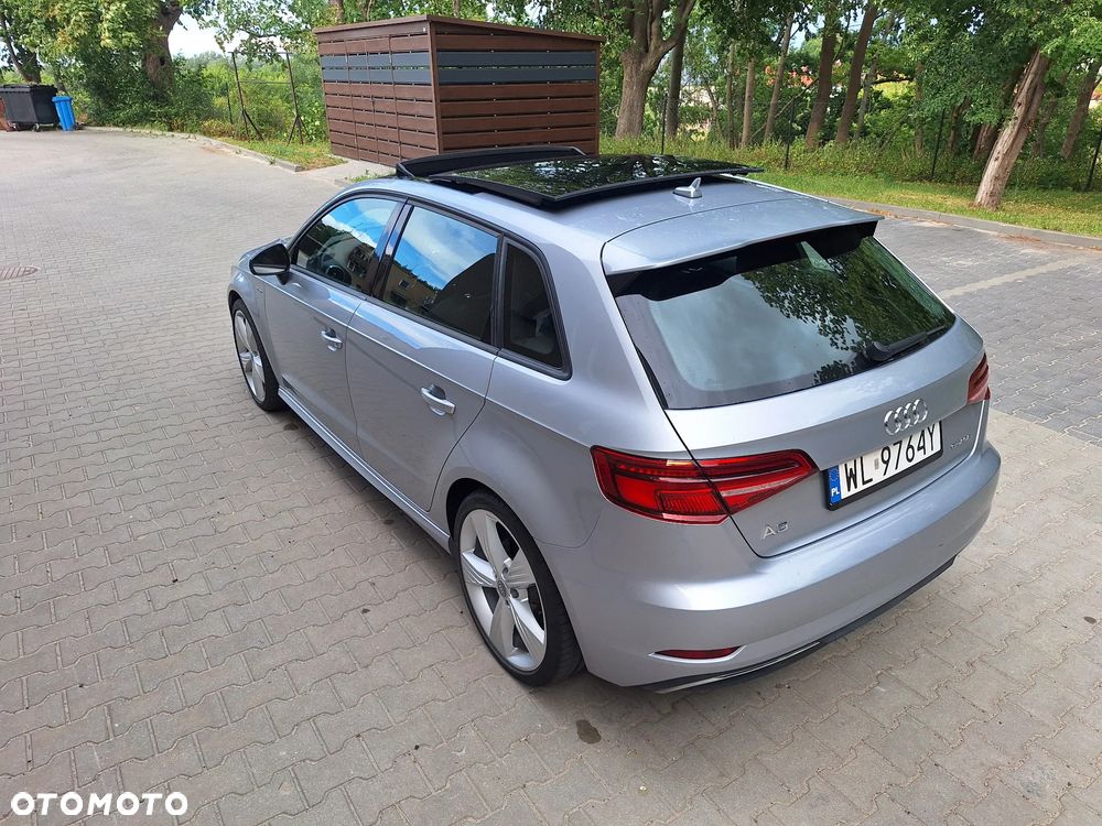 Audi A3 Sportback - 3
