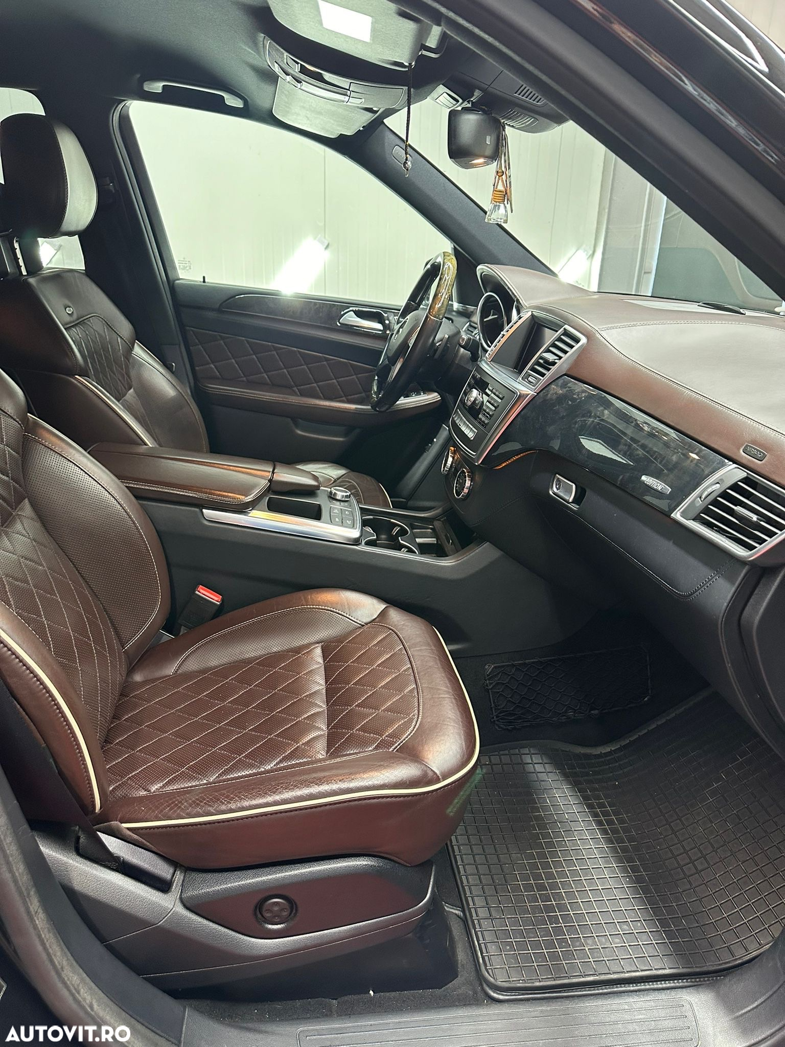 Mercedes-Benz ML 350 BlueTec 4MATIC Aut - 6