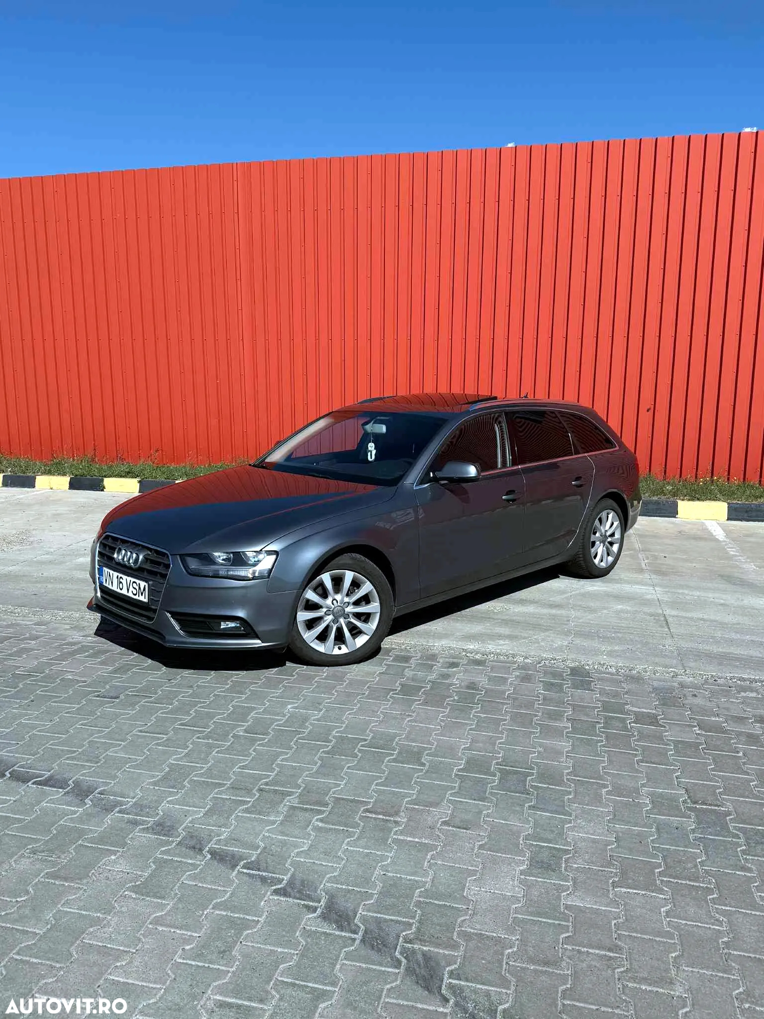 Audi A4 2.0 TDI Avant - 2