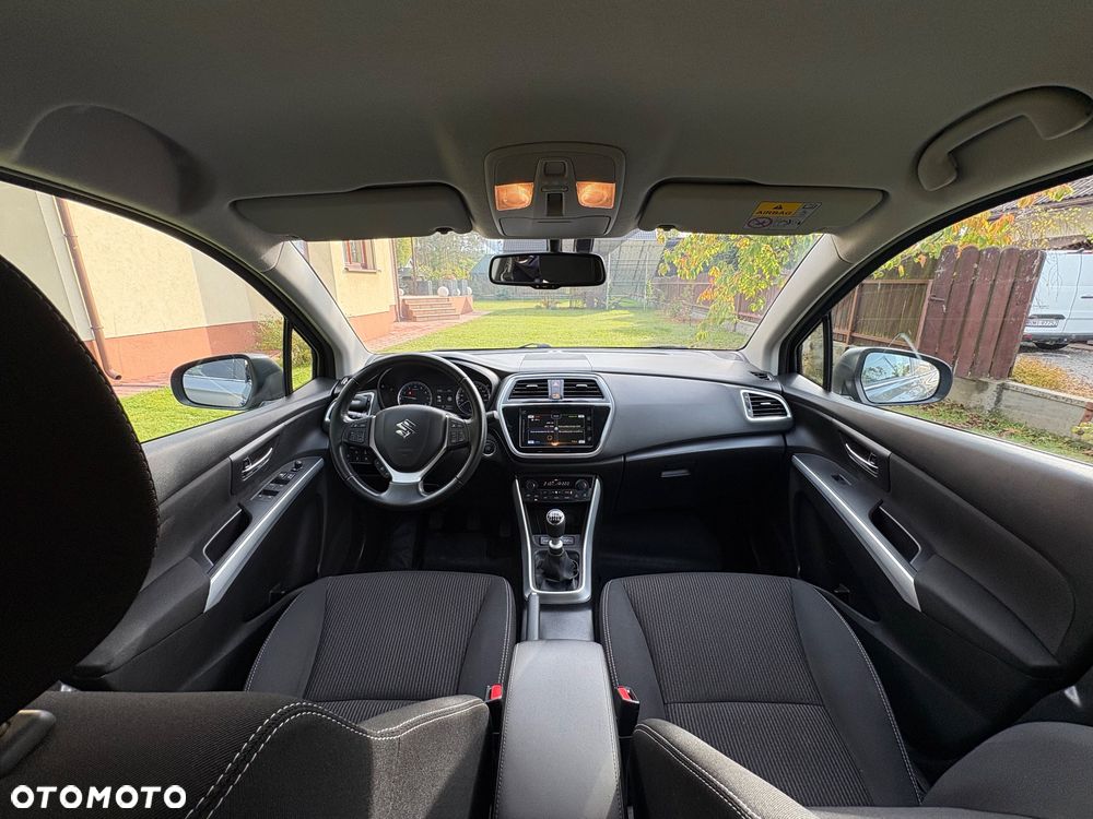 Suzuki SX4 - 10