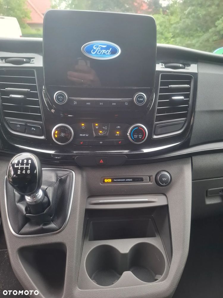 Ford Transit Custom 310 L2H1 Limited - 20