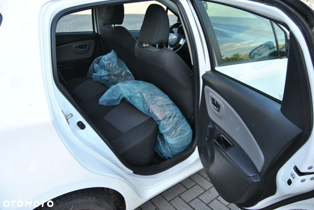 Toyota Yaris - 21