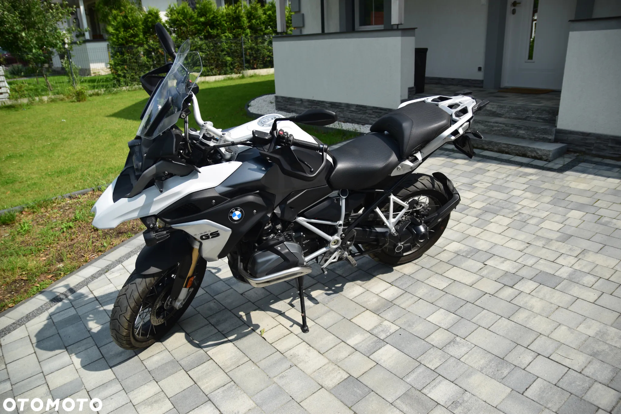 BMW R - 10