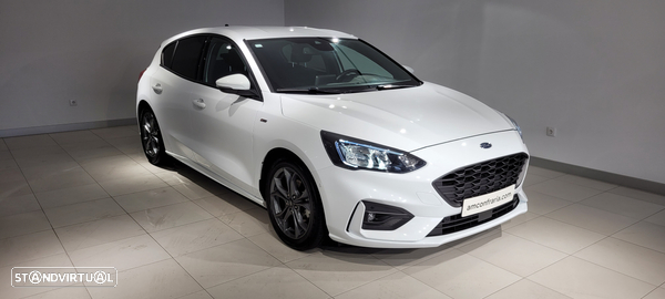 Ford Focus 1.0 EcoBoost MHEV ST-Line