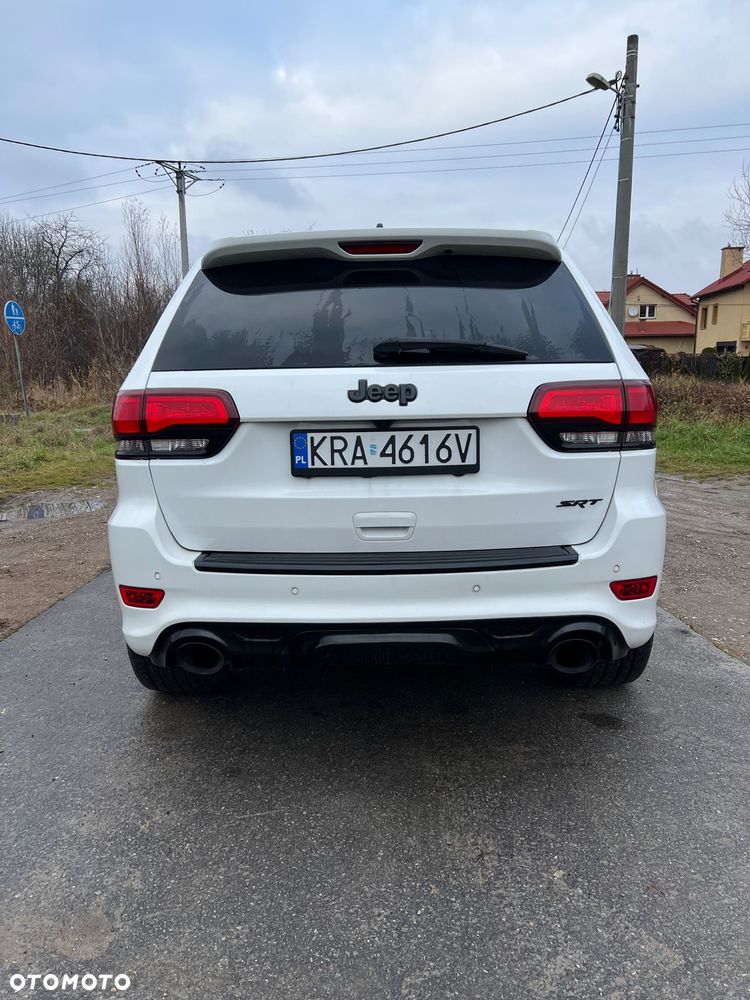 Jeep Grand Cherokee 6.4 V8 SRT8 - 8